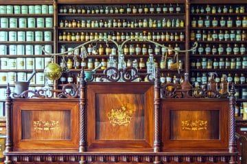 Intérieur d'une pharmacie